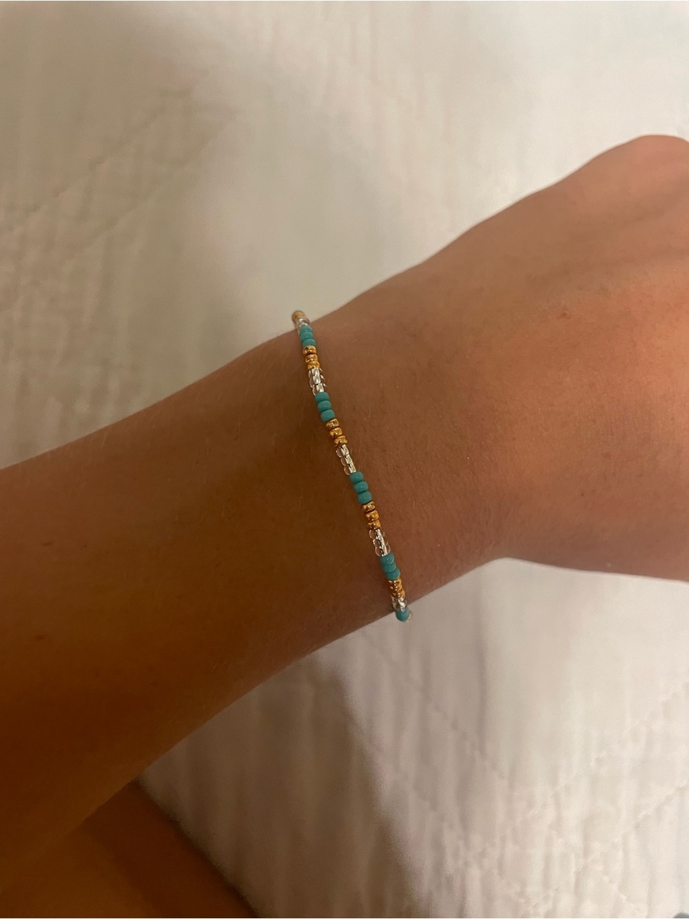 Delicate Turquoise & Gold Beaded Stretch Bracelet HANDMADE